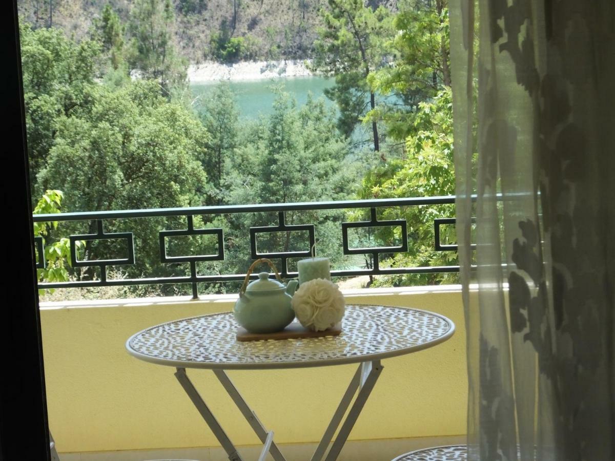 Apartamento Rio Zezere Apartment Ferreira do Zezere Exterior photo